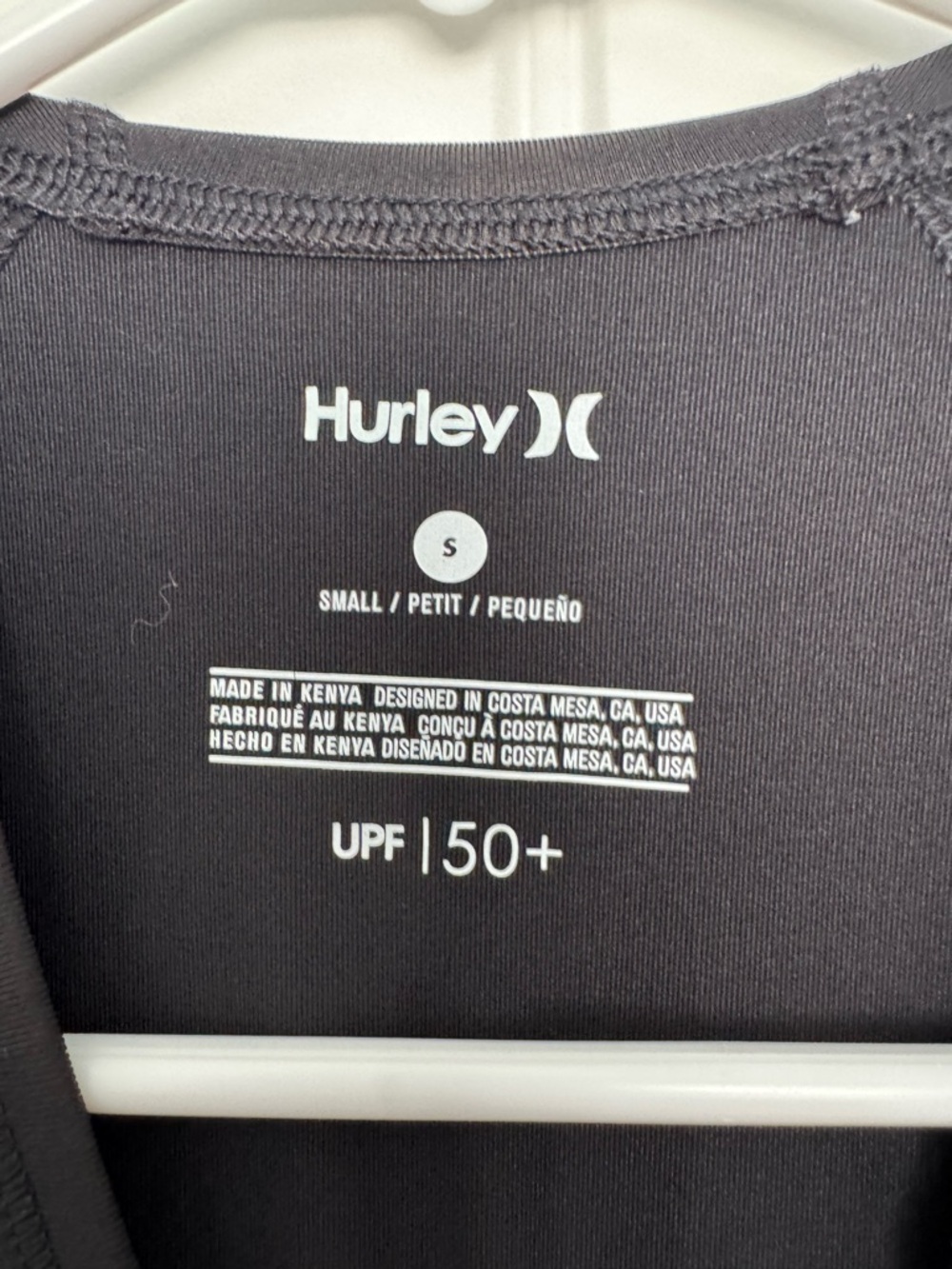 Hurley Black Long-Sleeve Athletic Top with Side Ruching - Picture 2 of 4